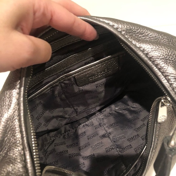 Michael Michael Kors Morgen halfmoon metallic pewter color hobo shoulder Bag,Y2K - Picture 10 of 16